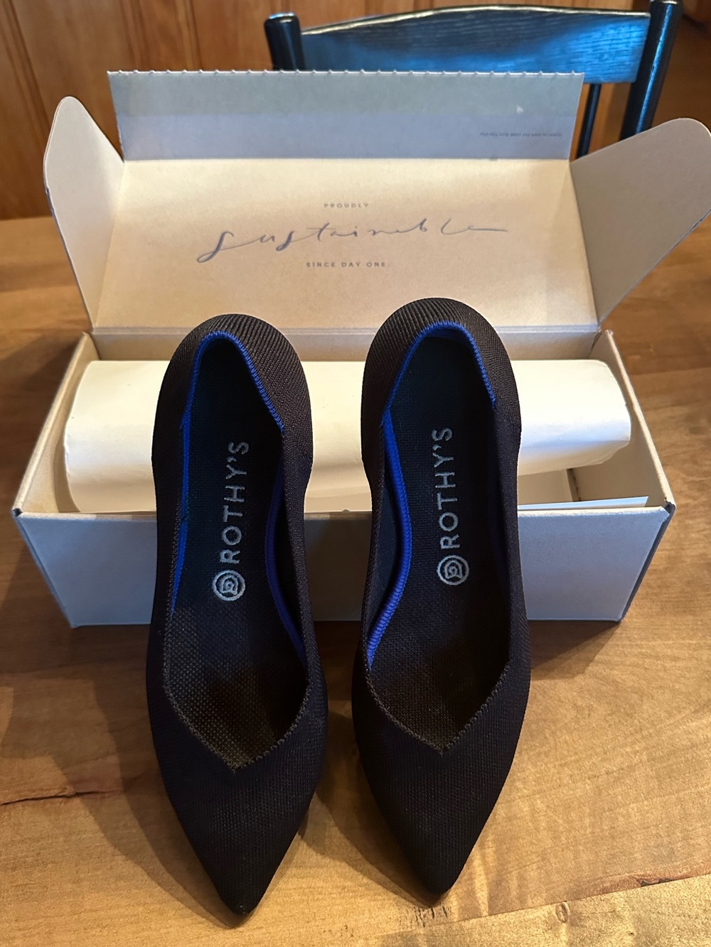 RELISTED Rothy’s The Point Flats SIZE 10 in Black - Like New in Box